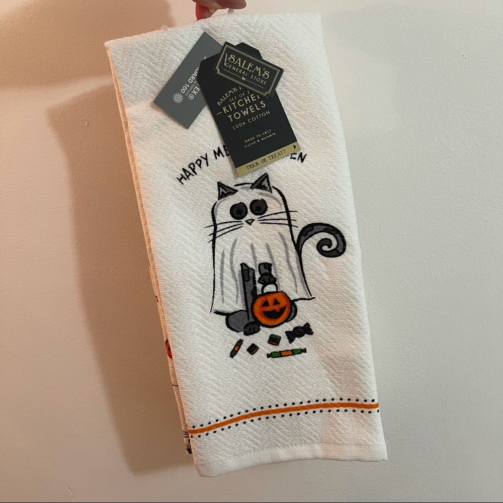 Cute Cat Ghost Halloween Towels